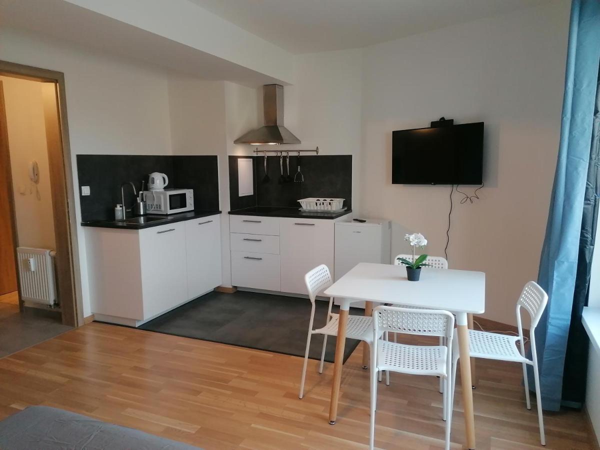 Brand New Studio Apartment # 45 With Free Parking In The City Center Prague Luaran gambar